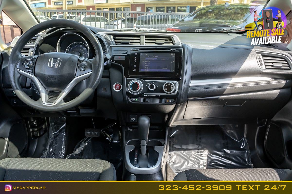 Used 2017 Honda Fit EX image 18