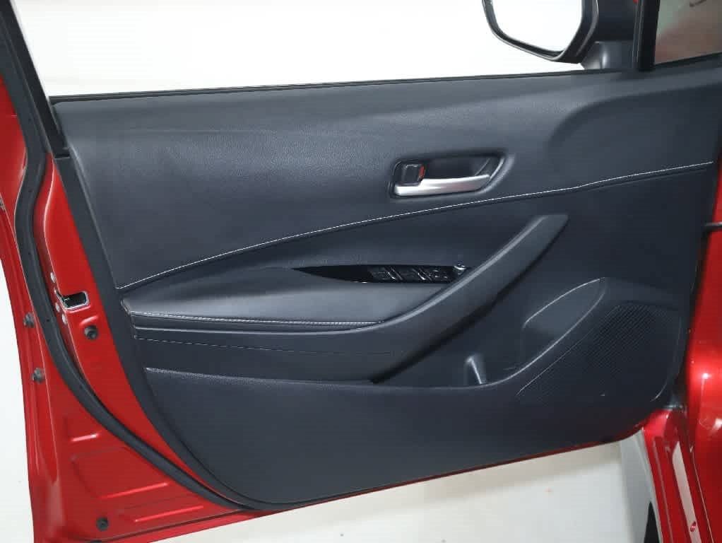 Certified 2021 Toyota Corolla SE w/ Special Edition FWD image 15