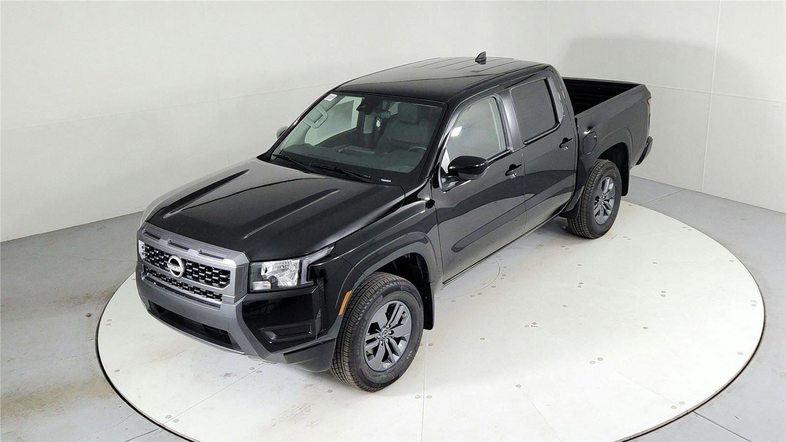 Certified 2025 Nissan Frontier SV image 43