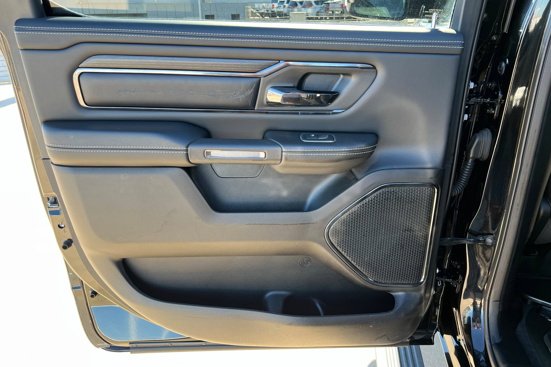 Certified 2022 RAM 1500 Limited image 19