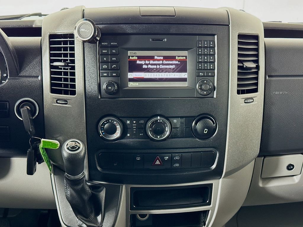 Used 2016 Mercedes-Benz Sprinter 2500 image 12