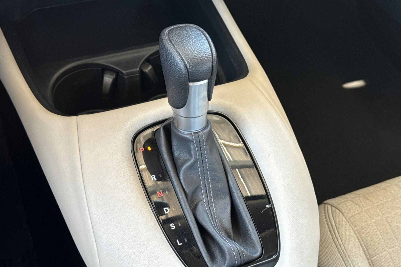 Used 2023 Honda HR-V LX image 30