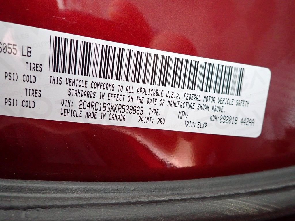 Used 2019 Chrysler Pacifica Touring-L image 37