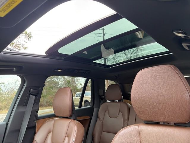 Used 2023 Volvo XC90 B5 Plus image 27