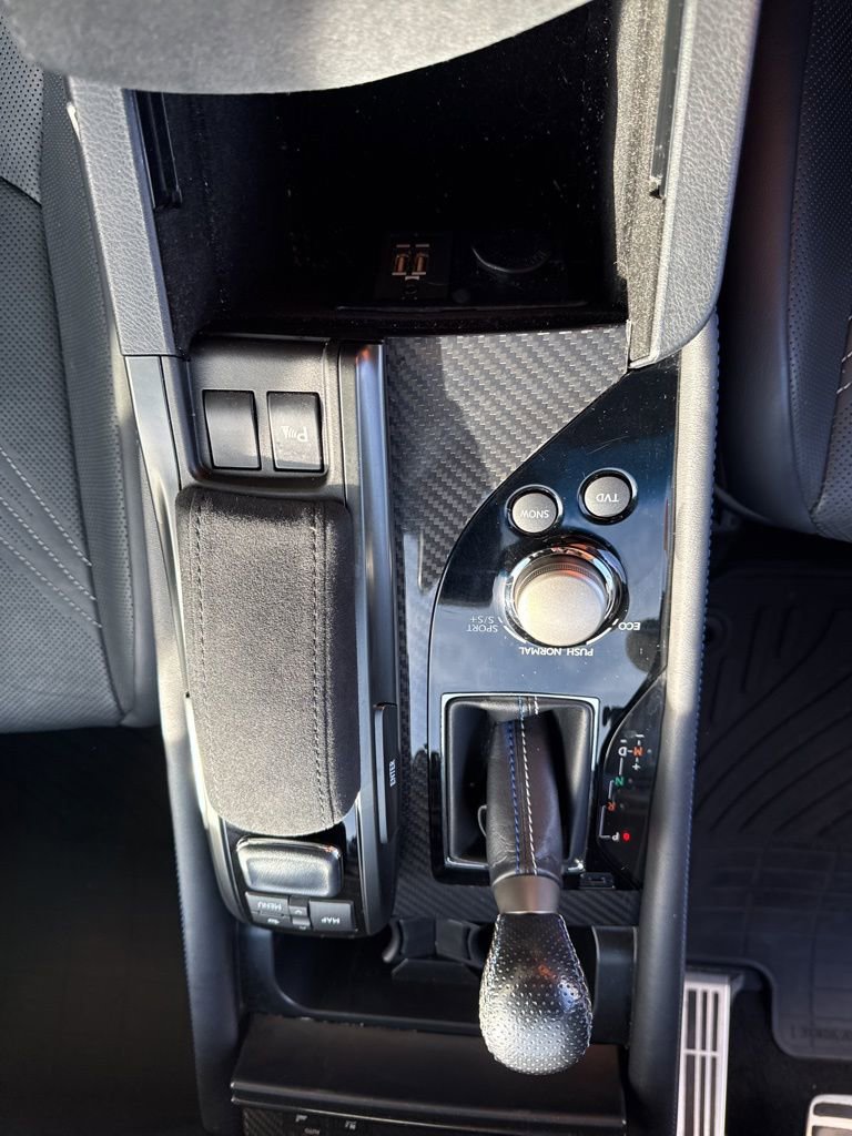 Used 2016 Lexus GS F image 30