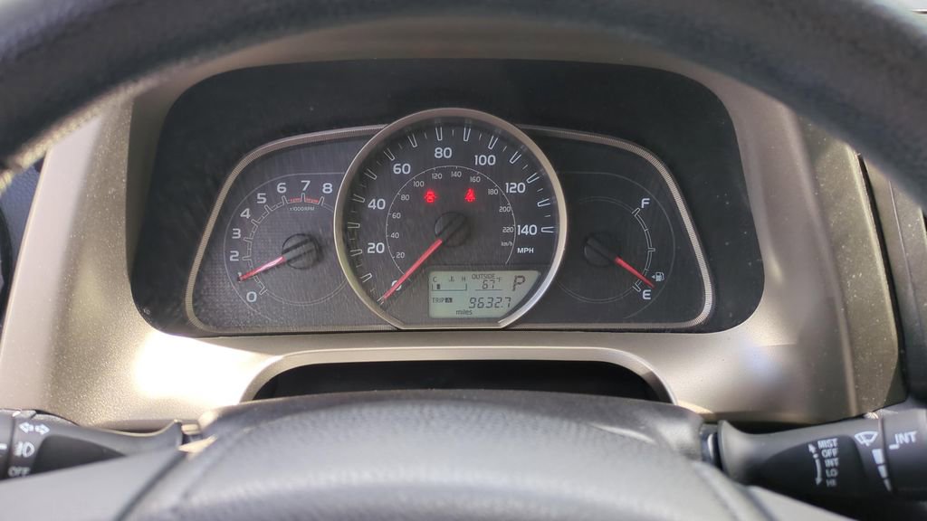 Used 2015 Toyota RAV4 XLE image 33