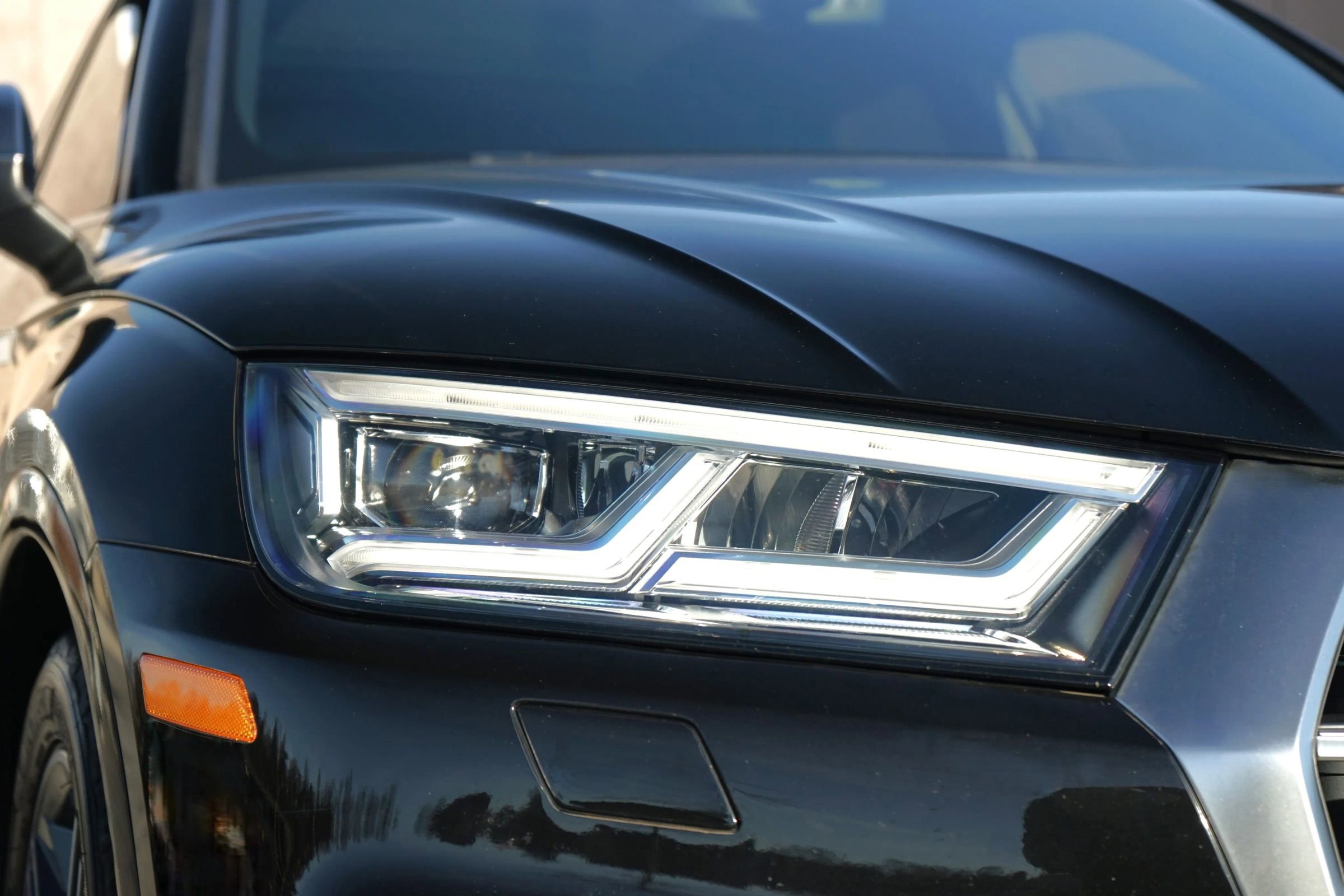 Used 2018 Audi SQ5 Premium Plus image 7