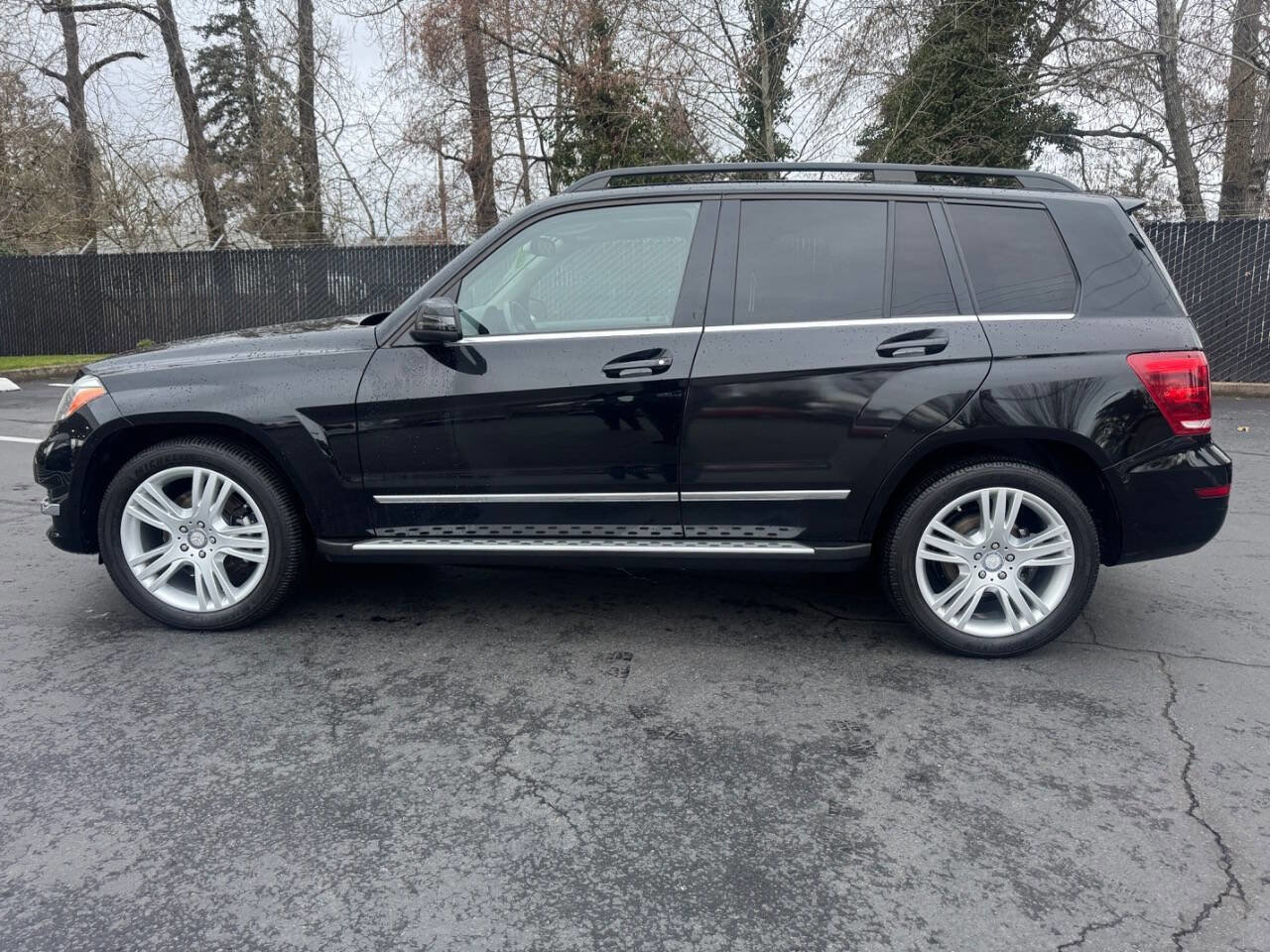Used 2014 Mercedes-Benz GLK 350 4MATIC image 2