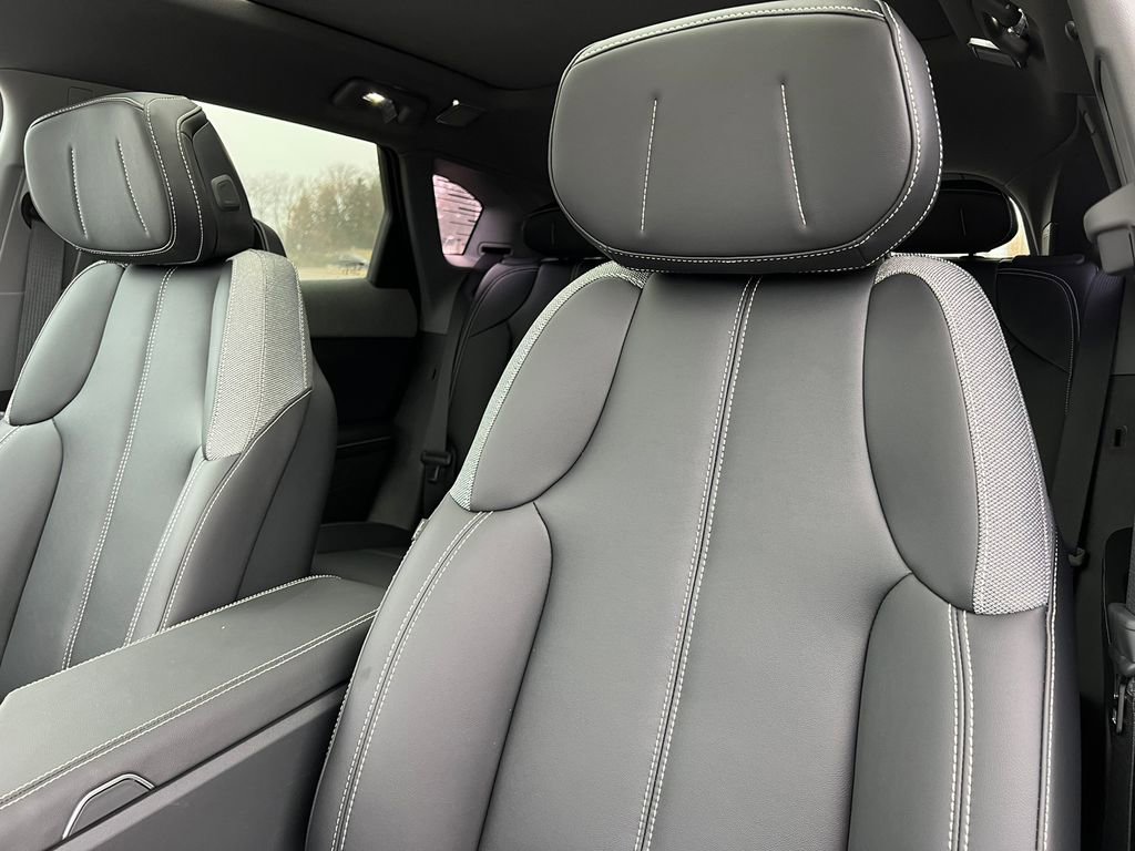 New 2026 Cadillac Optiq Sport 1 image 10