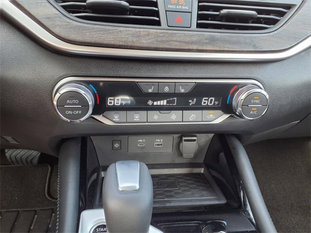 New 2025 Nissan Altima 2.5 SL image 15