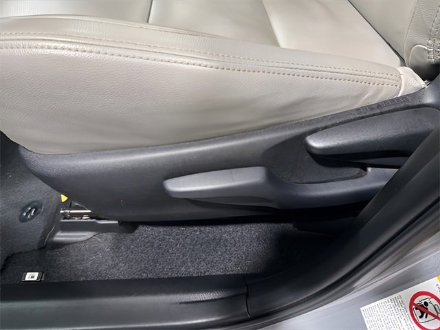 Used 2018 Toyota RAV4 XLE image 12