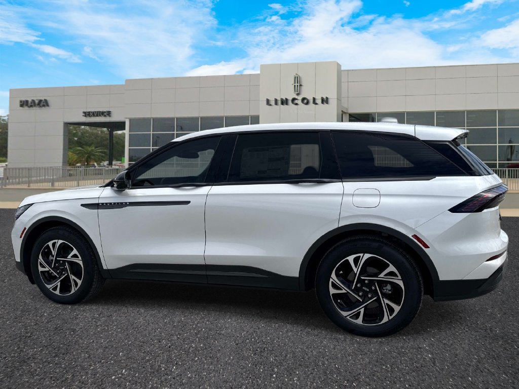 New 2026 Lincoln Nautilus Premier w/ Equipment Group 102A AWD/4WD image 5