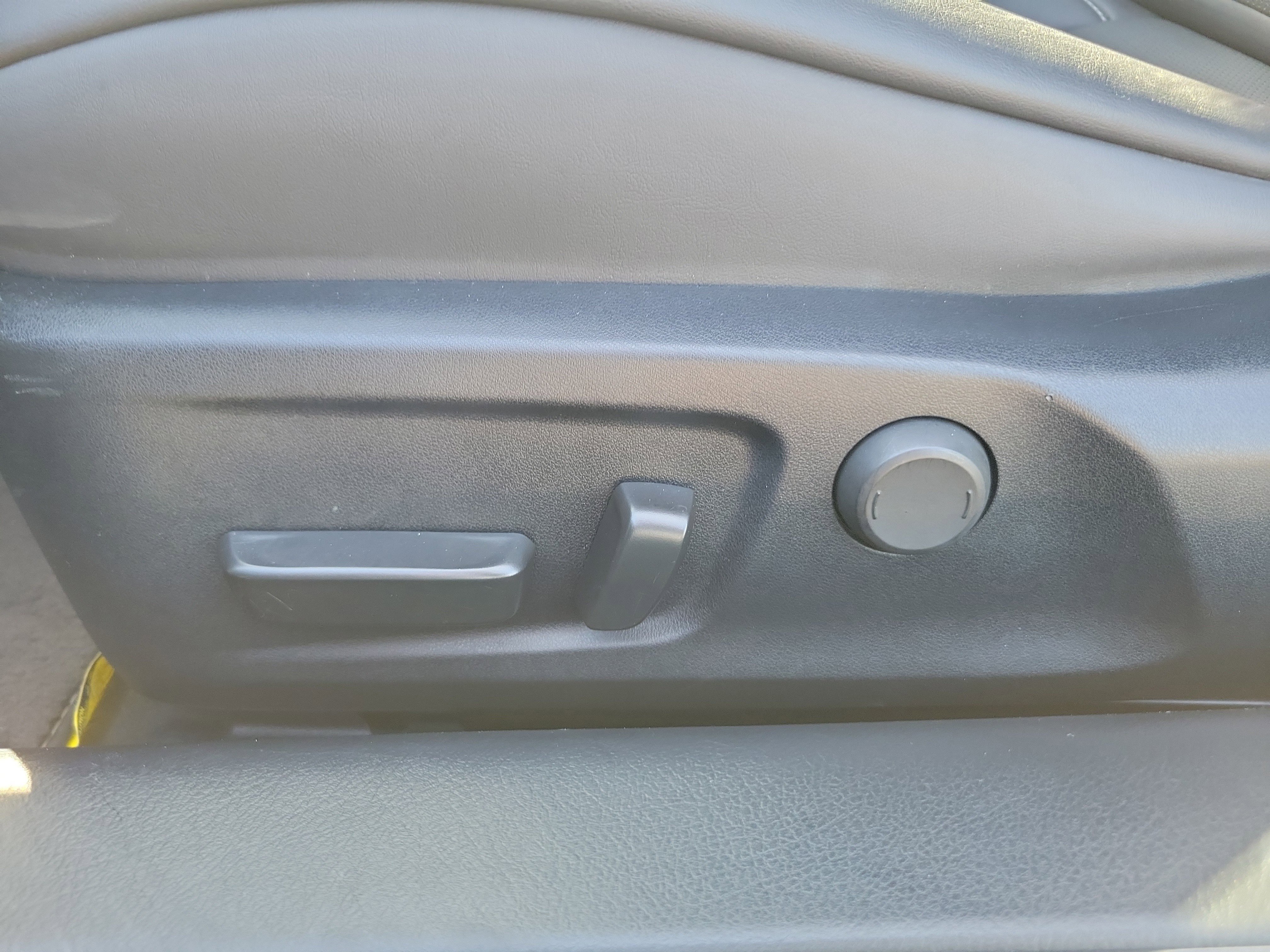 Used 2022 Lexus RC 300 image 18