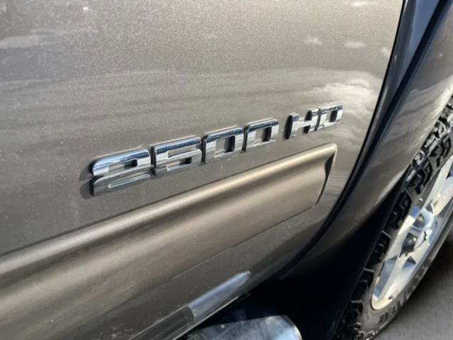 Used 2014 Chevrolet Silverado 2500 LTZ w/ LTZ Plus Package image 45