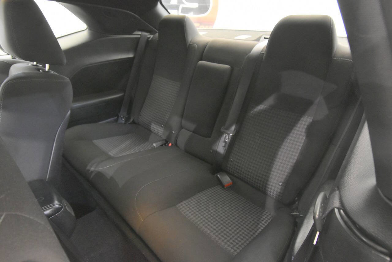 Used 2023 Dodge Challenger GT RWD image 13