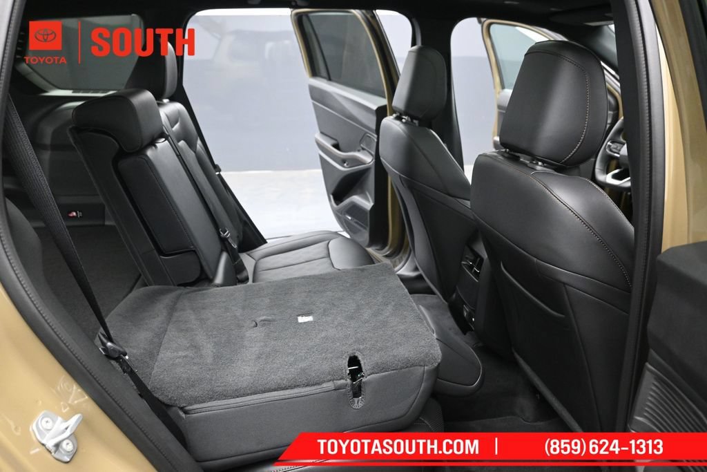 Used 2026 Jeep Cherokee Overland AWD/4WD image 36
