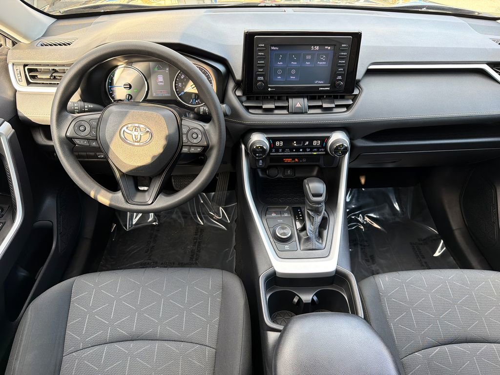 Used 2020 Toyota RAV4 XLE w/ Convenience Package image 20
