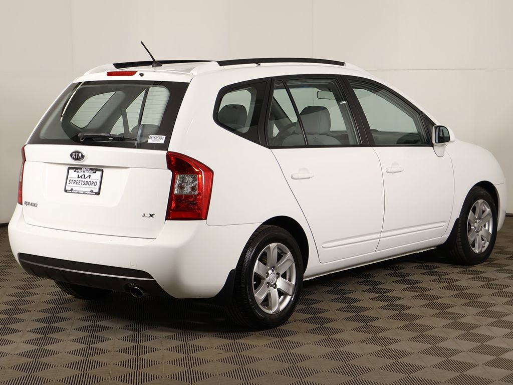 Used 2007 Kia Rondo LX w/ Convenience Pkg image 5
