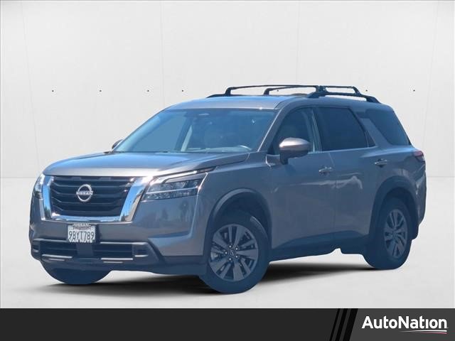 Used 2022 Nissan Pathfinder SV