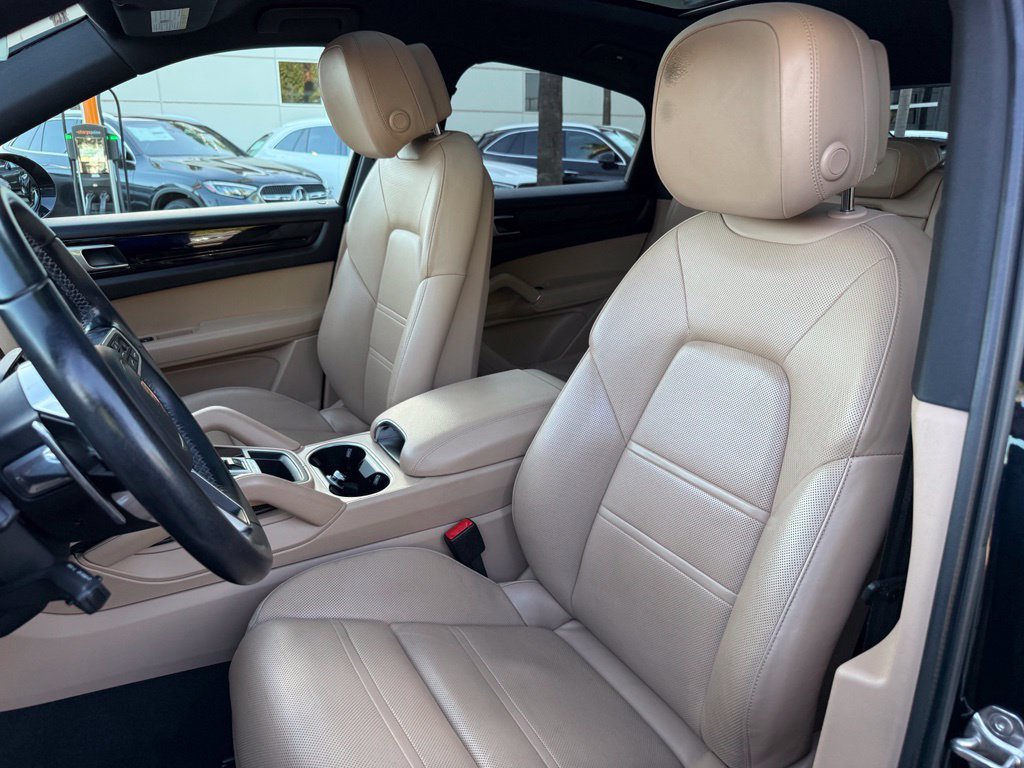 Used 2022 Porsche Cayenne S AWD/4WD image 13