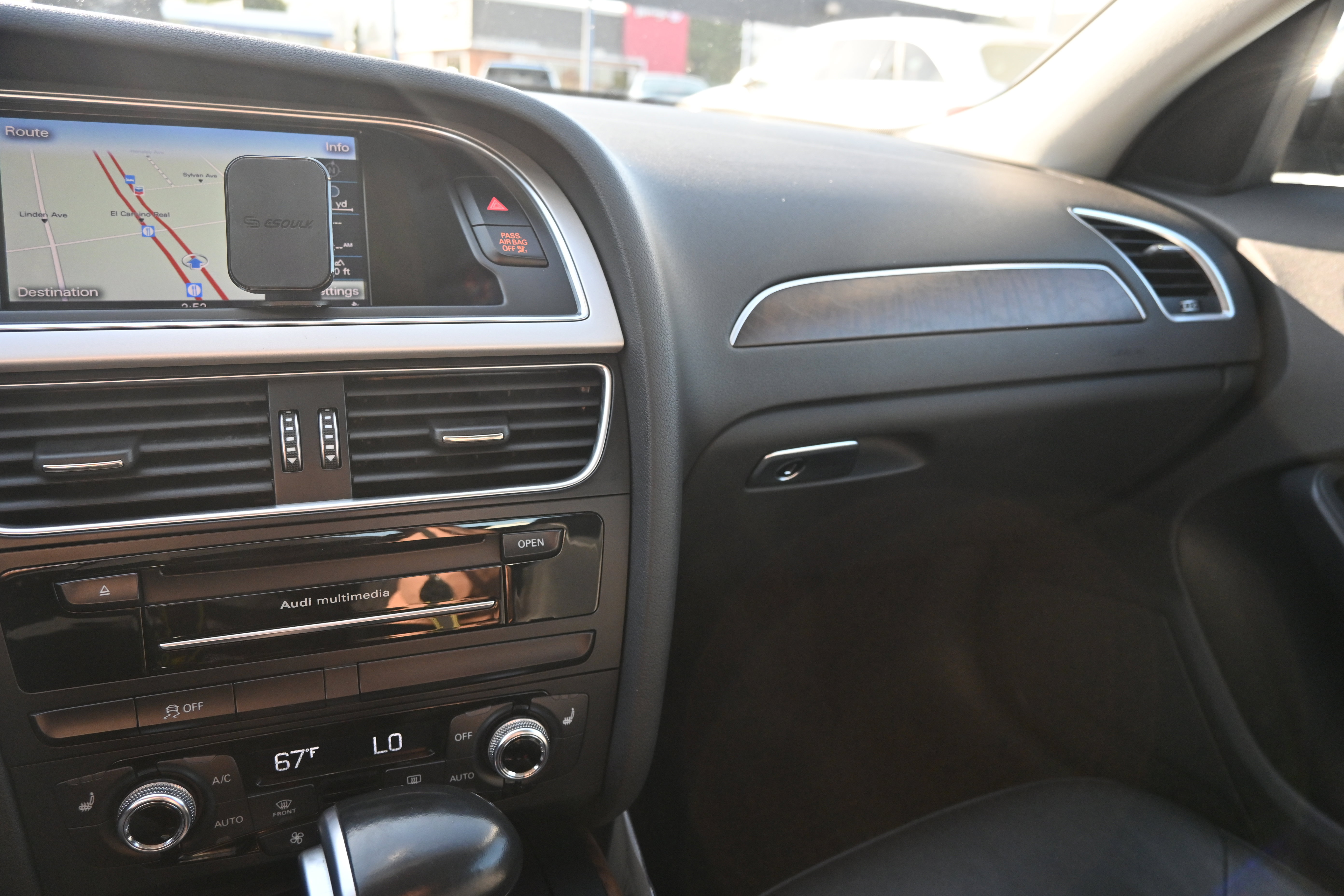 Used 2016 Audi A4 2.0T Premium w/ Audi MMI Navigation Plus image 36