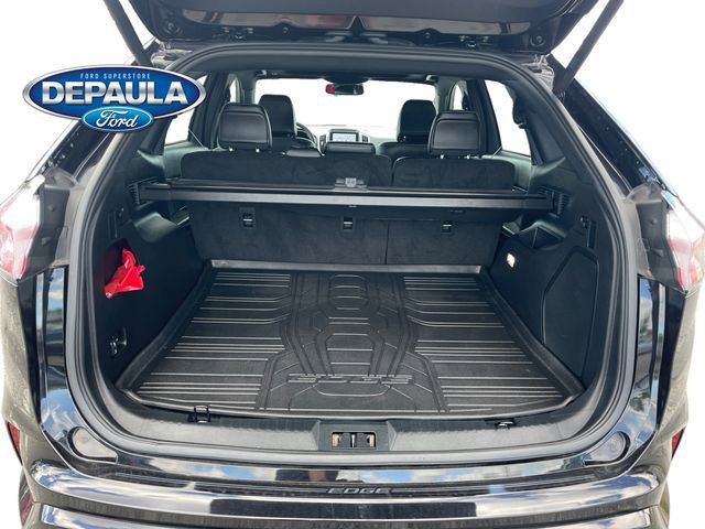 Certified 2024 Ford Edge ST w/ Equipment Group 401A image 6
