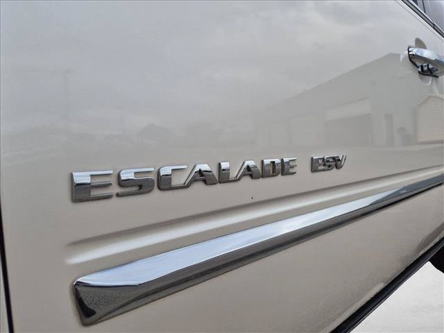 Used 2012 Cadillac Escalade ESV Platinum AWD/4WD image 16