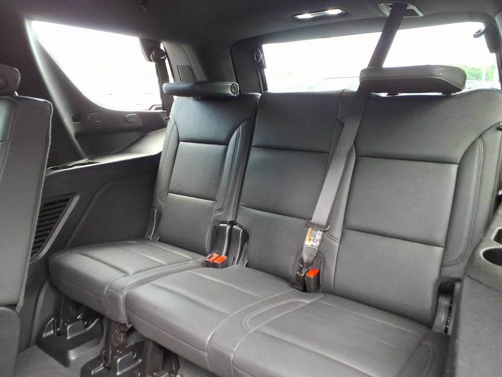 Certified 2025 Chevrolet Tahoe Z71 AWD/4WD image 17