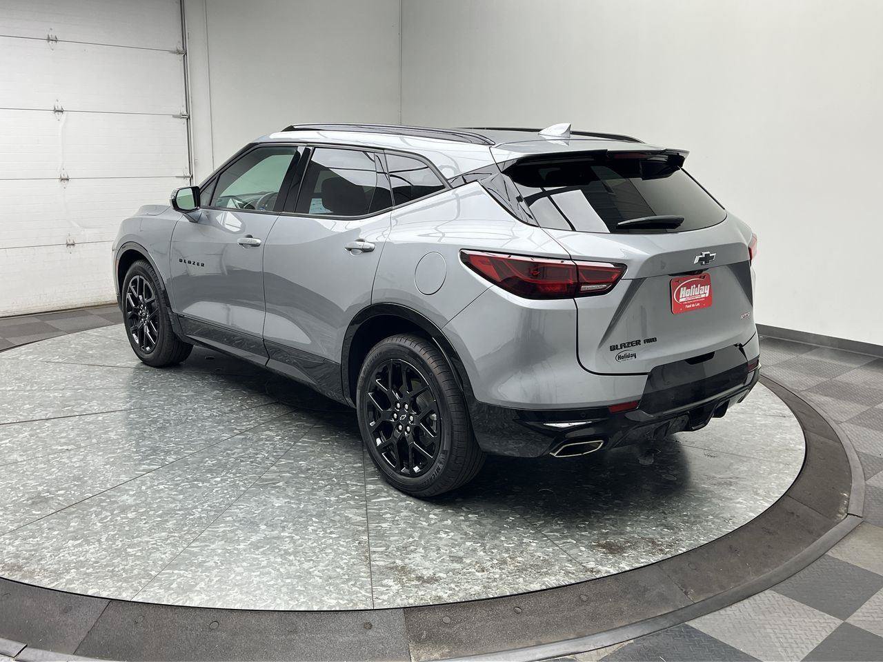 Certified 2025 Chevrolet Blazer RS w/ Driver Confidence II Package AWD/4WD image 2