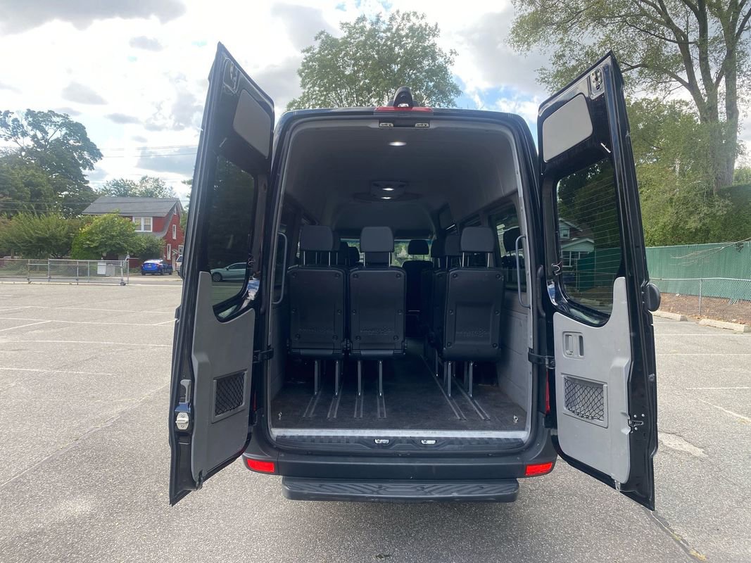 Used 2017 Mercedes-Benz Sprinter 3500 image 30