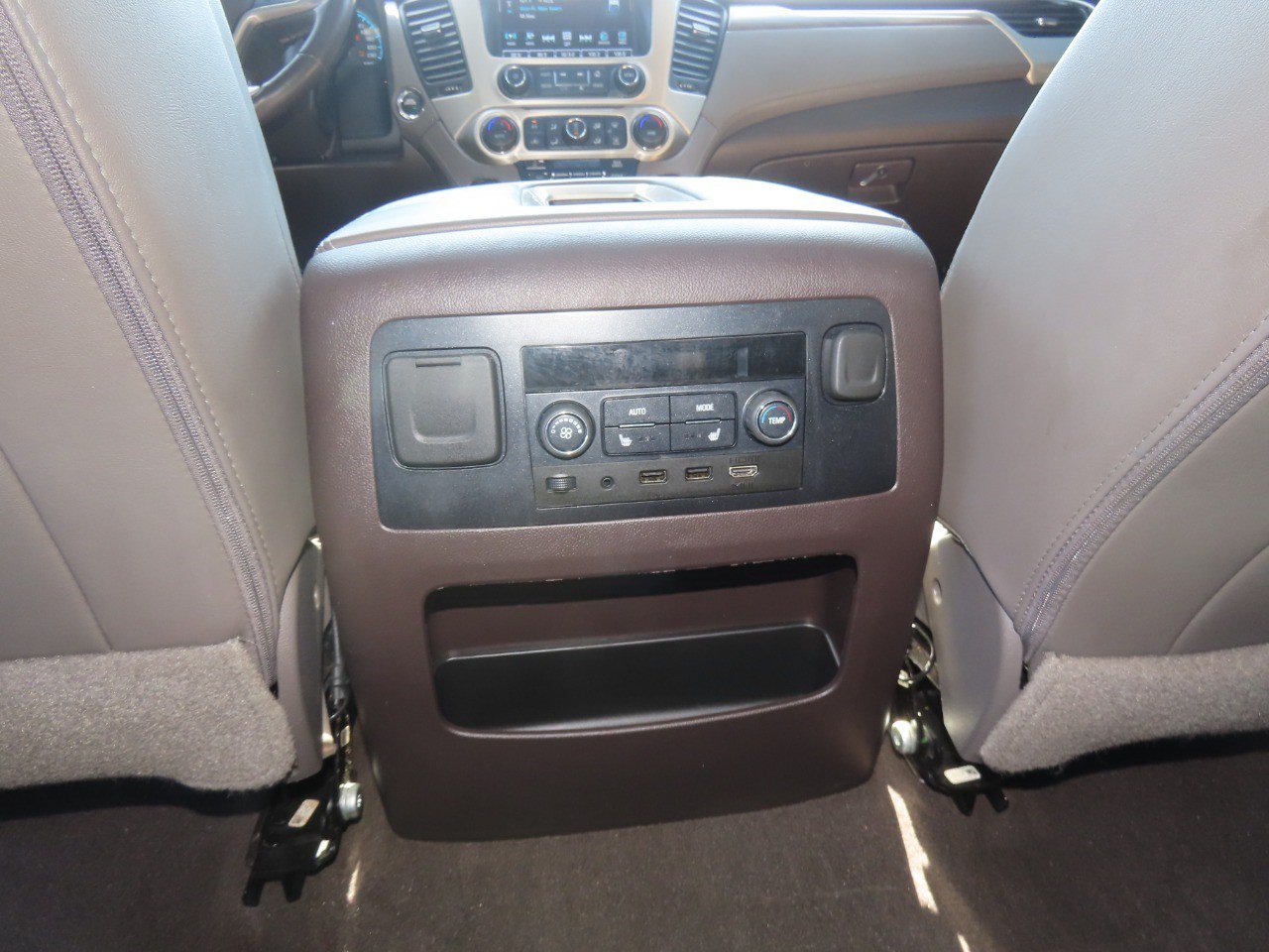 Used 2019 GMC Yukon Denali w/ Denali Ultimate Package AWD/4WD image 22
