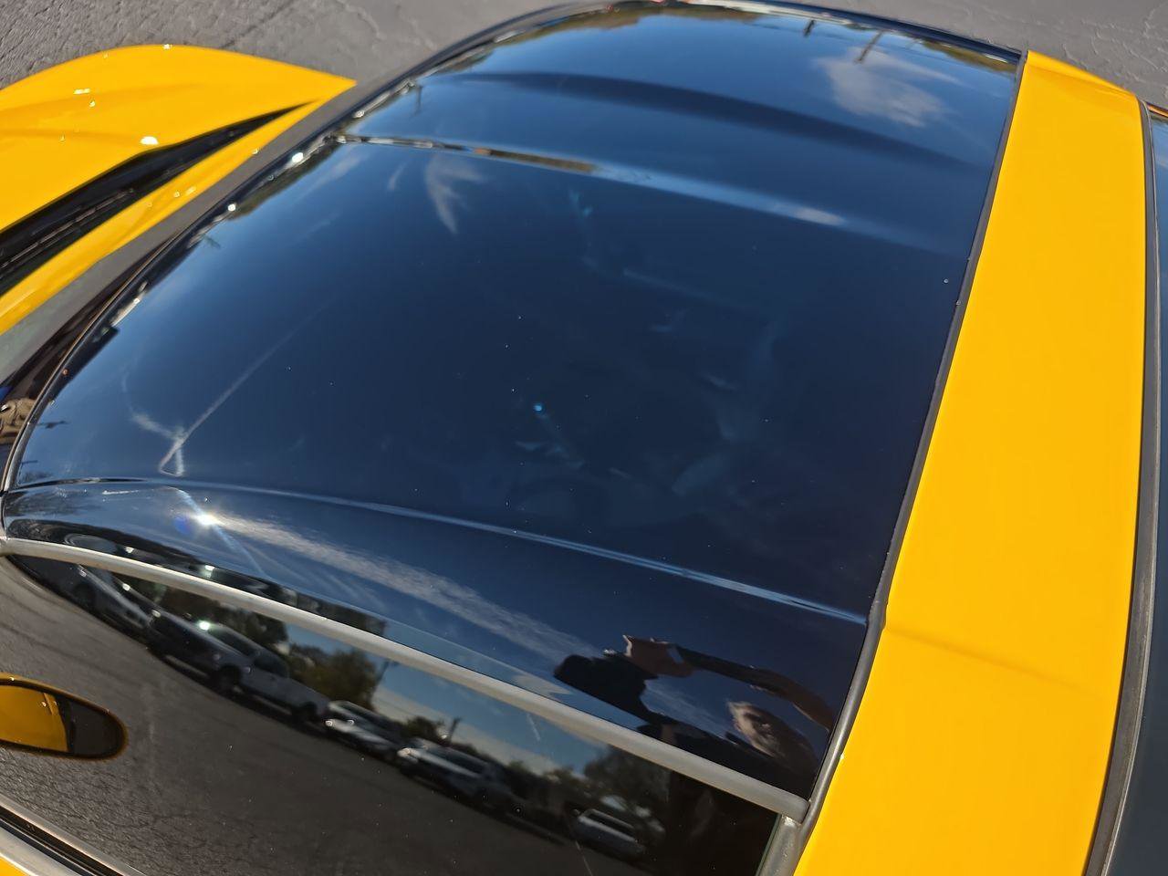 Used 2005 Chevrolet Corvette COUPE w/ Performance Handling Package image 28