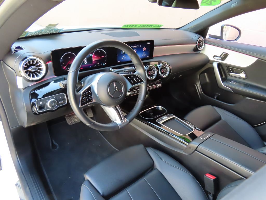Used 2025 Mercedes-Benz CLA 250 4MATIC image 22