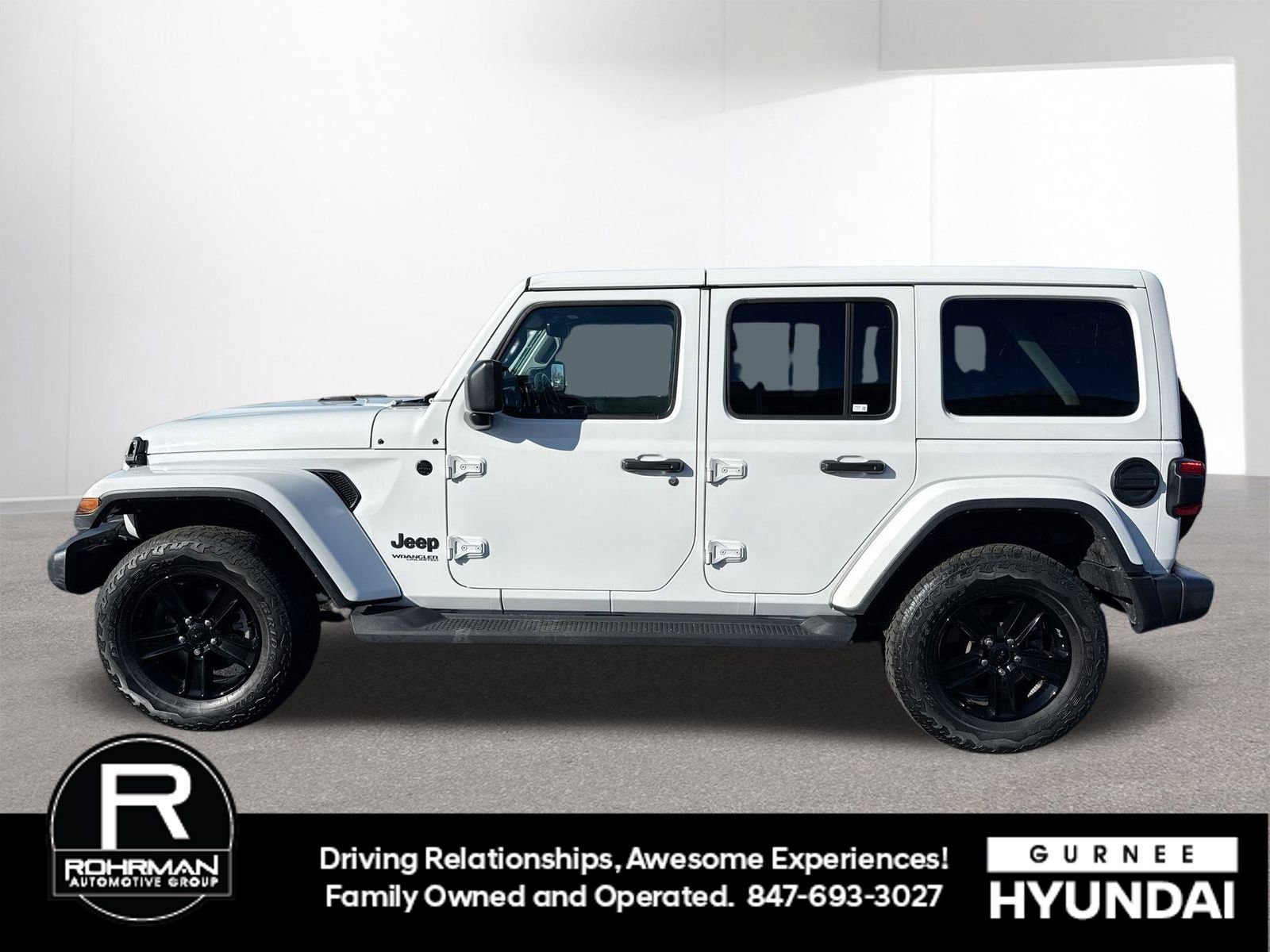Used 2021 Jeep Wrangler Unlimited Sahara image 6