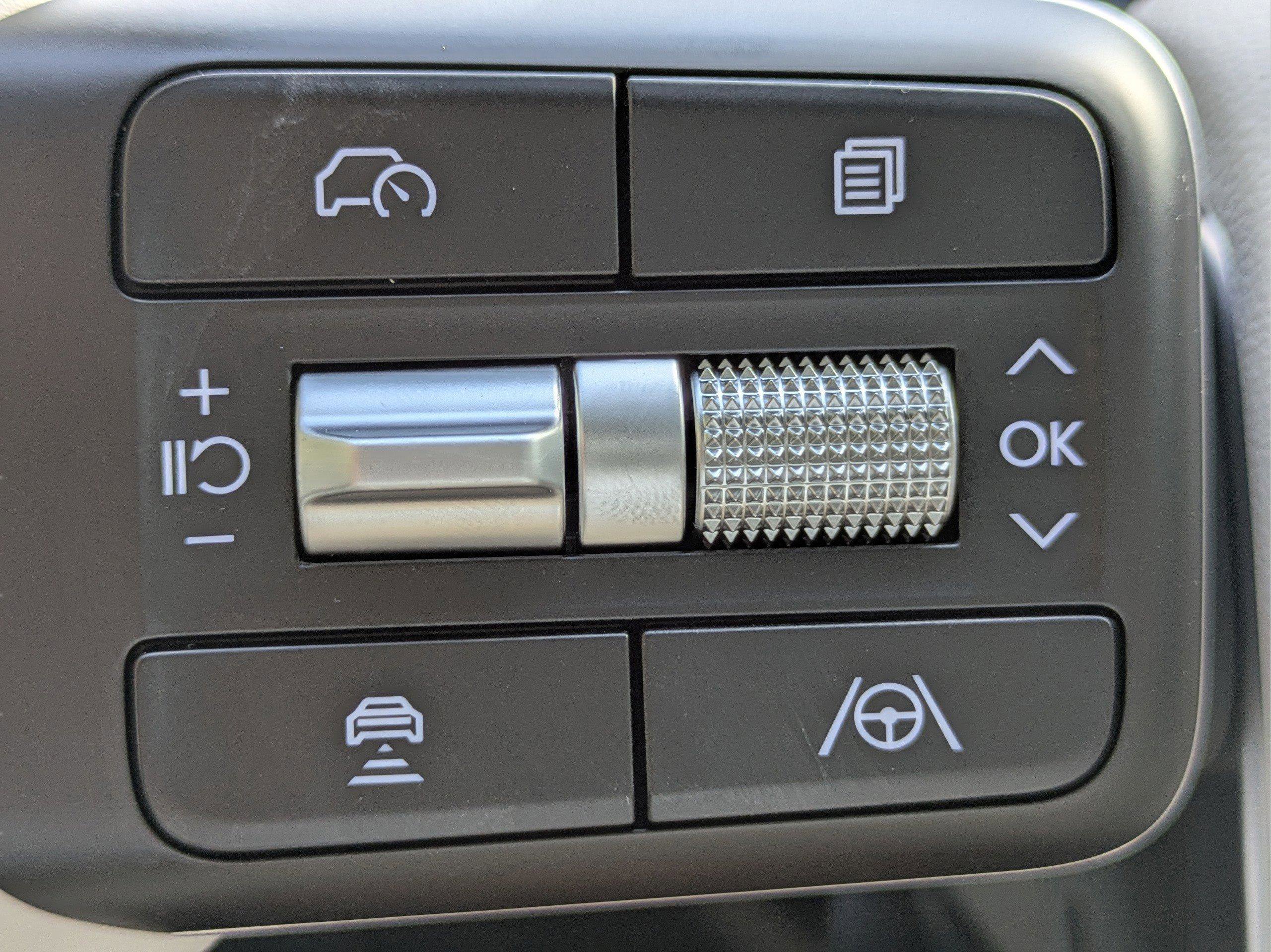 New 2026 Hyundai Santa Fe SE FWD image 23