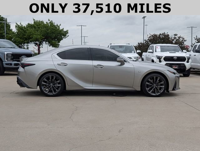 Used 2022 Lexus IS 350 F Sport image 4