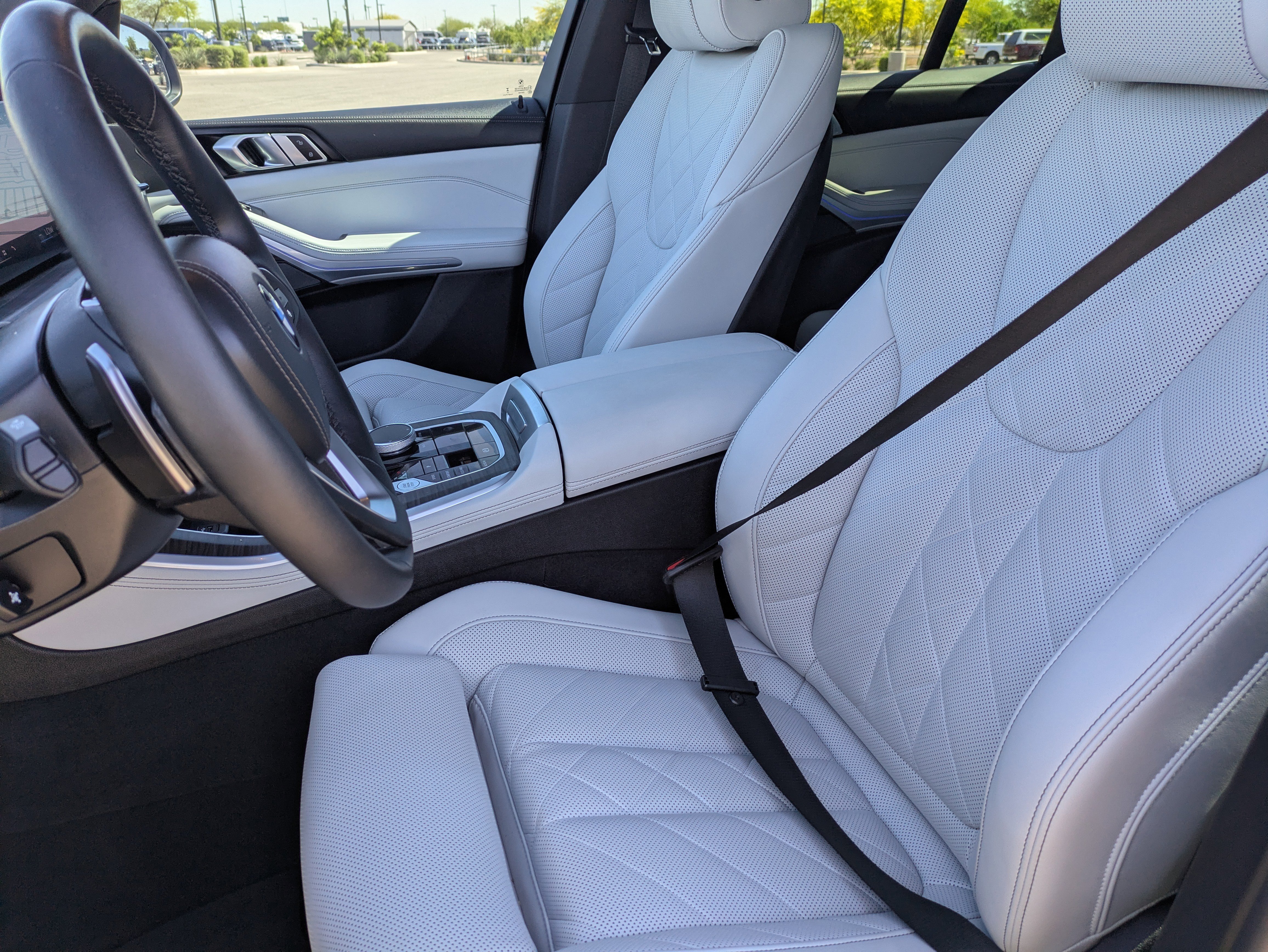 Used 2024 BMW X5 sDrive40i w/ Premium Package image 26