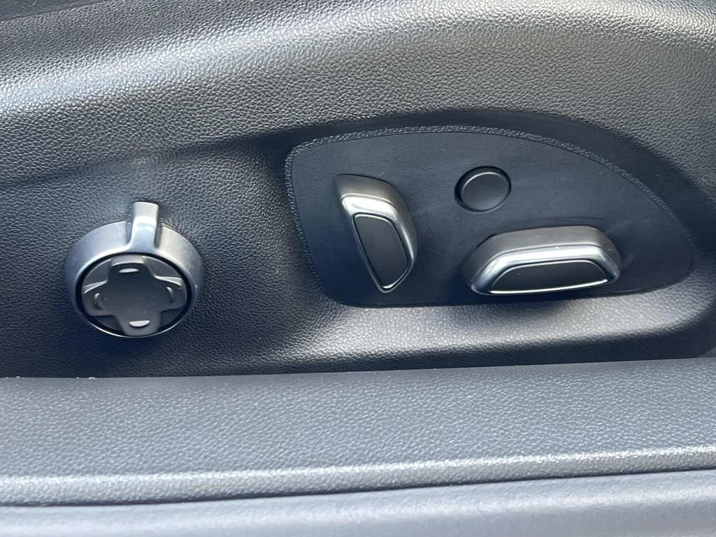 Certified 2023 Cadillac CT4 Sport w/ Technology Package image 23