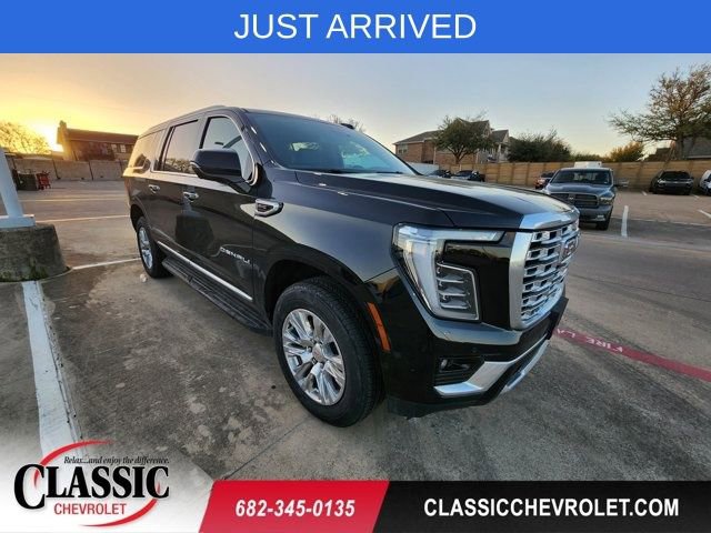 Used 2025 GMC Yukon XL Denali image 1