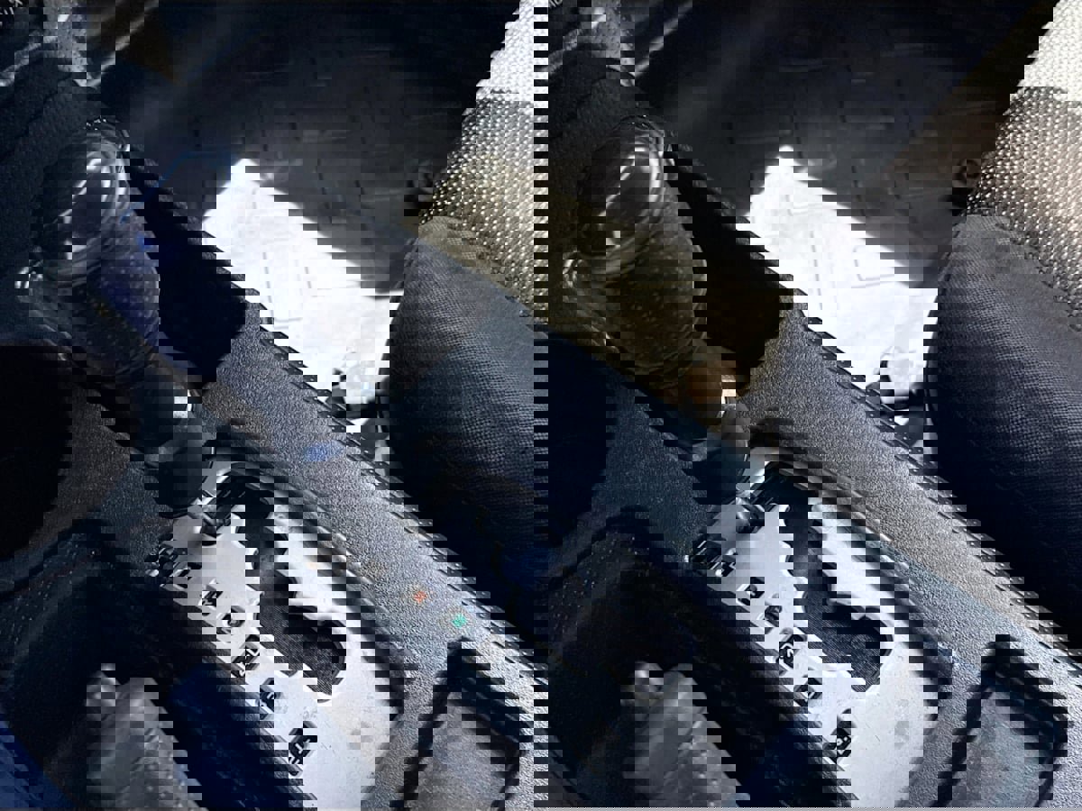 Used 2013 Toyota FJ Cruiser 4WD image 17