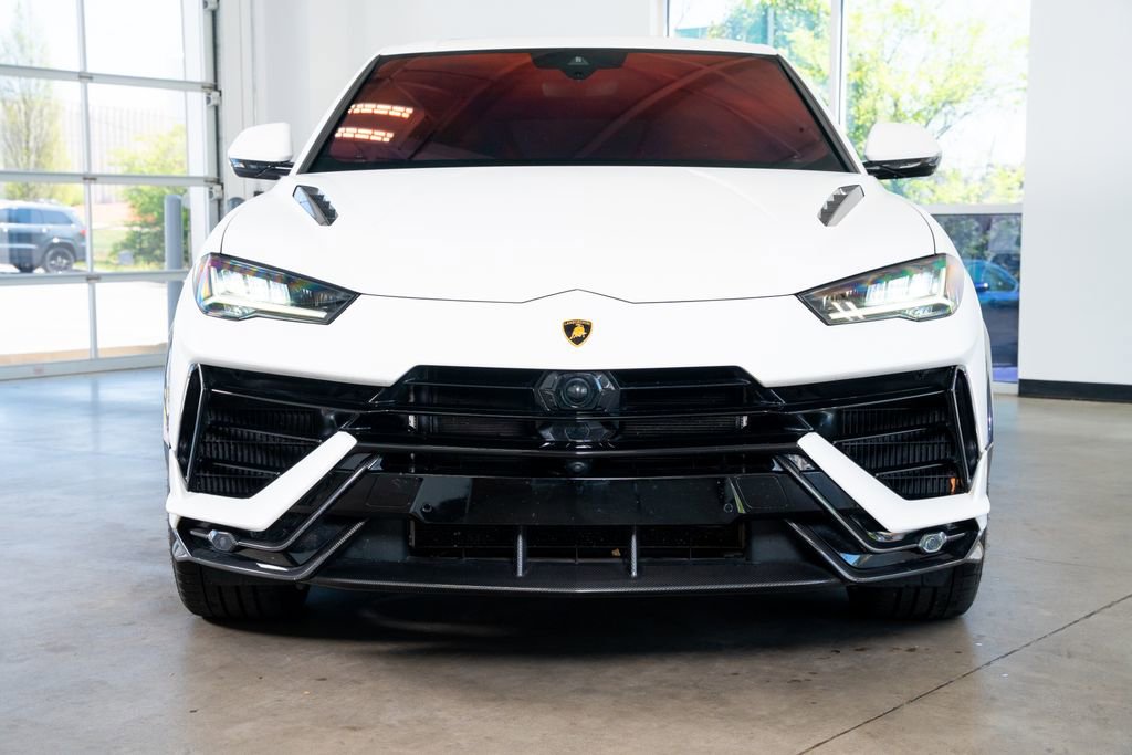 Used 2024 Lamborghini Urus Performante image 3