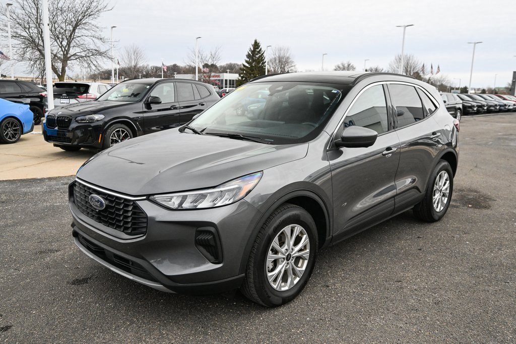 Certified 2023 Ford Escape Active w/ Tech Pack #2 image 9