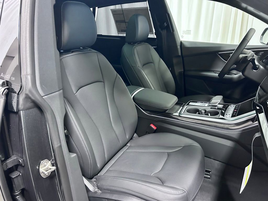 New 2026 Audi Q8 Premium Plus image 23
