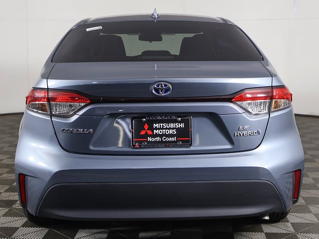 Used 2023 Toyota Corolla LE image 9