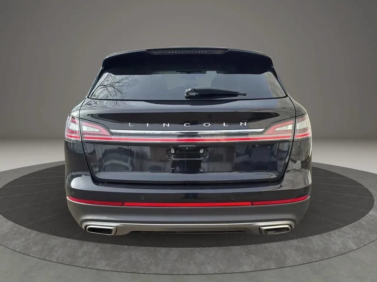 Used 2021 Lincoln Nautilus Reserve FWD image 5