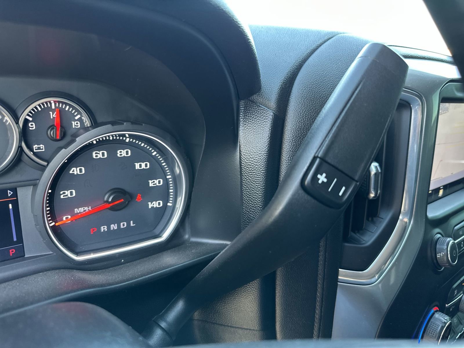 Used 2019 Chevrolet Silverado 1500 LT Trail Boss AWD/4WD image 15