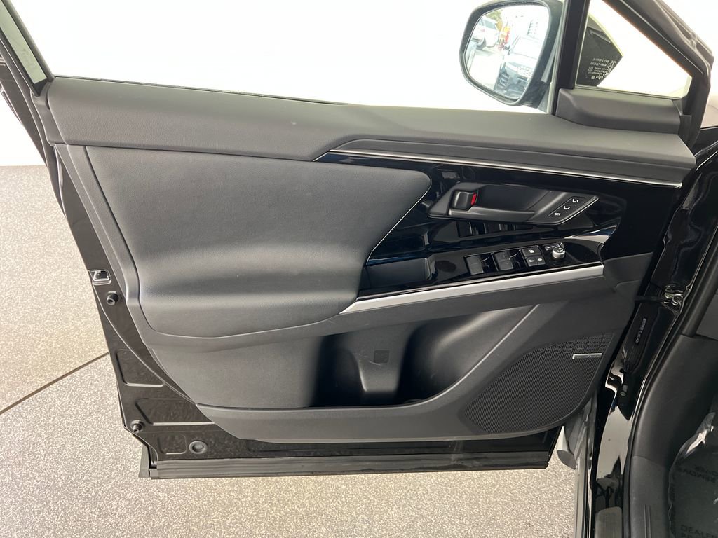 Certified 2024 Subaru Solterra Touring w/ Touring Package image 12