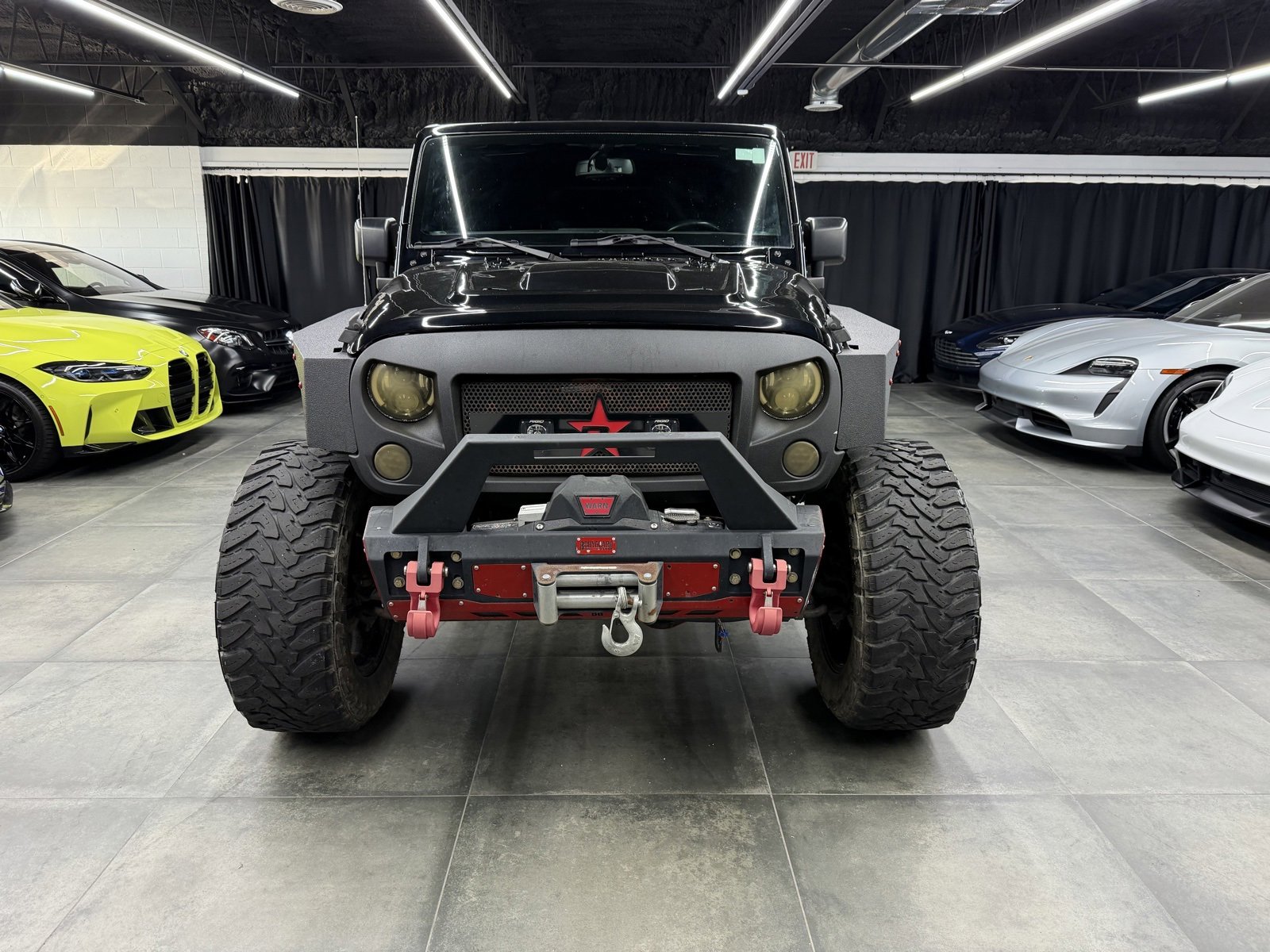 Used 2017 Jeep Wrangler Unlimited Rubicon w/ Connectivity Group image 10