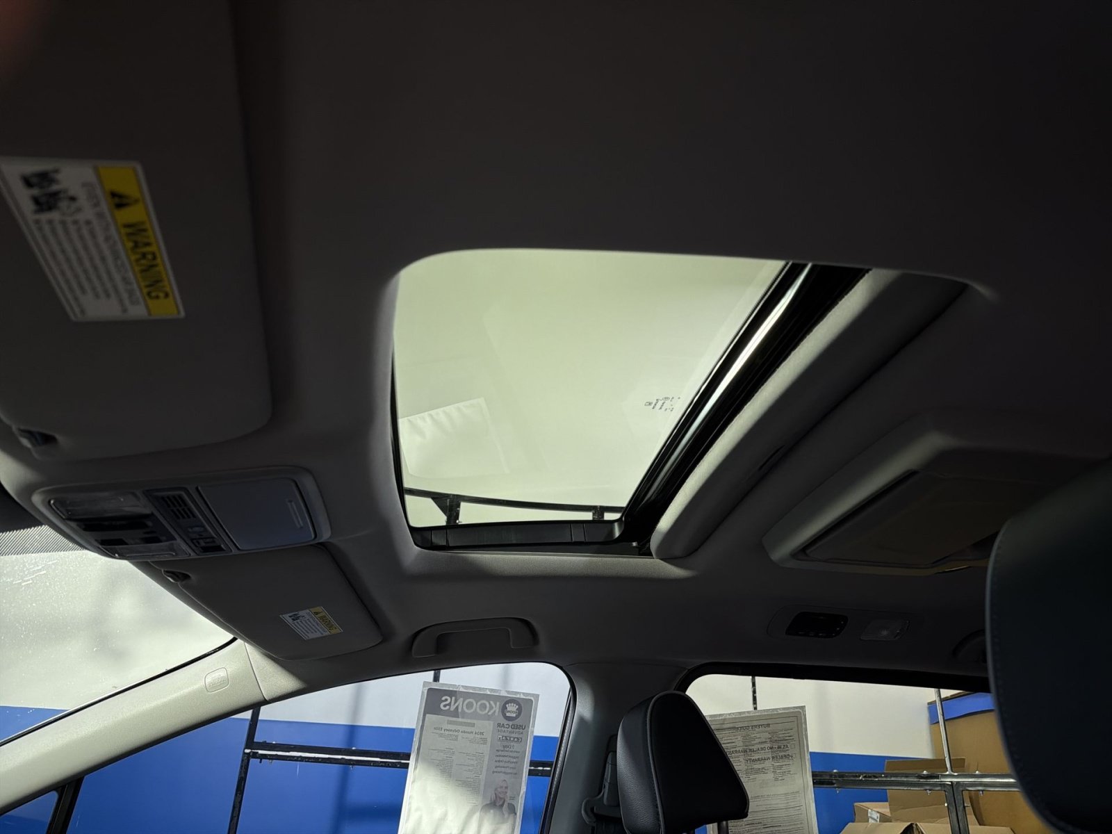 Used 2024 Honda Odyssey Elite image 27