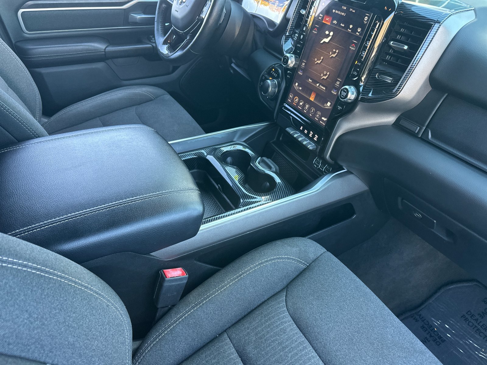 Used 2020 RAM 1500 Big Horn AWD/4WD image 15